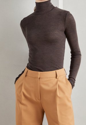 Top s dlouhým rukávem - dark brown