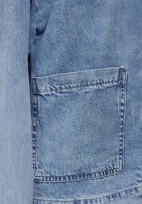 Thumbnail Image 5
