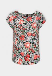 Černá blůza s krátkým rukávem a zipem na zádech, pokrytá hustým květinovým vzorem červených, bílých, šedých a zelených květin.