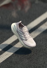 Unausgewählt, ice purple/off white/iron metallic