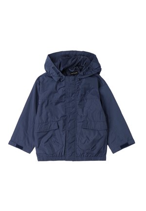 Giacca con cappuccio blu navy con tasche frontali con patta, orlo elastico e chiusure a strappo sui polsi, progettata per il clima freddo.