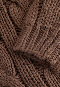 Next Neule - brown