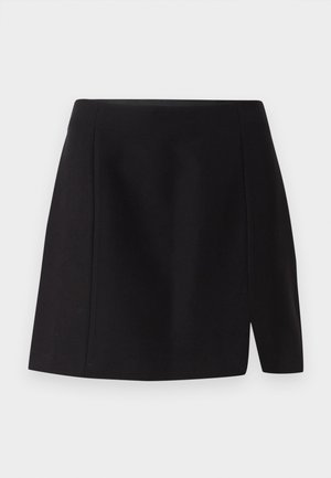 Black mini skirt made of smooth fabric, featuring a fitted waist and a front slit that adds a modern touch to its simple design.