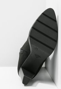 Tamaris Botas de tacón - black