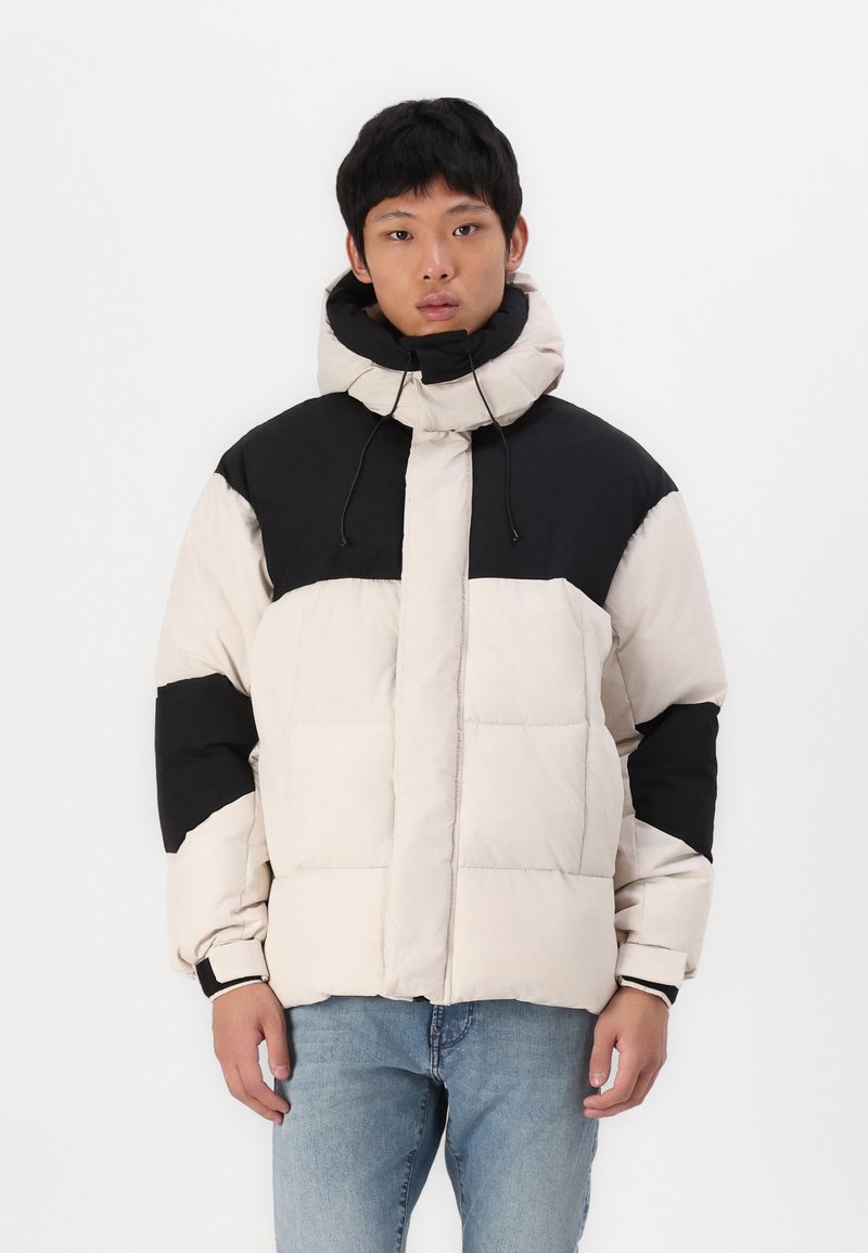 Jack & Jones JCOURBAN PUFFER - Vinterjakker - moonbeam\black