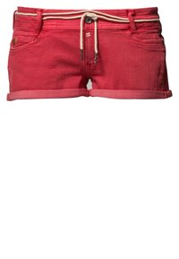 Pantalones cortos de mezclilla rojos con dobladillo enrollado, bolsillos delanteros y detalle de cinturilla con cordón. El material parece suave con una ligera textura.