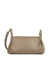 Borsa in pelle taupe a granulare con tracolla regolabile e corpo rettangolare morbido, vista dal retro su uno sfondo bianco.
