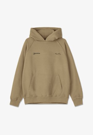 Béžová mikina s kapucí vyrobená z fleece materiálu, s přední kapsou, žebrovanými manžetami a vyšitými logy na hrudi.