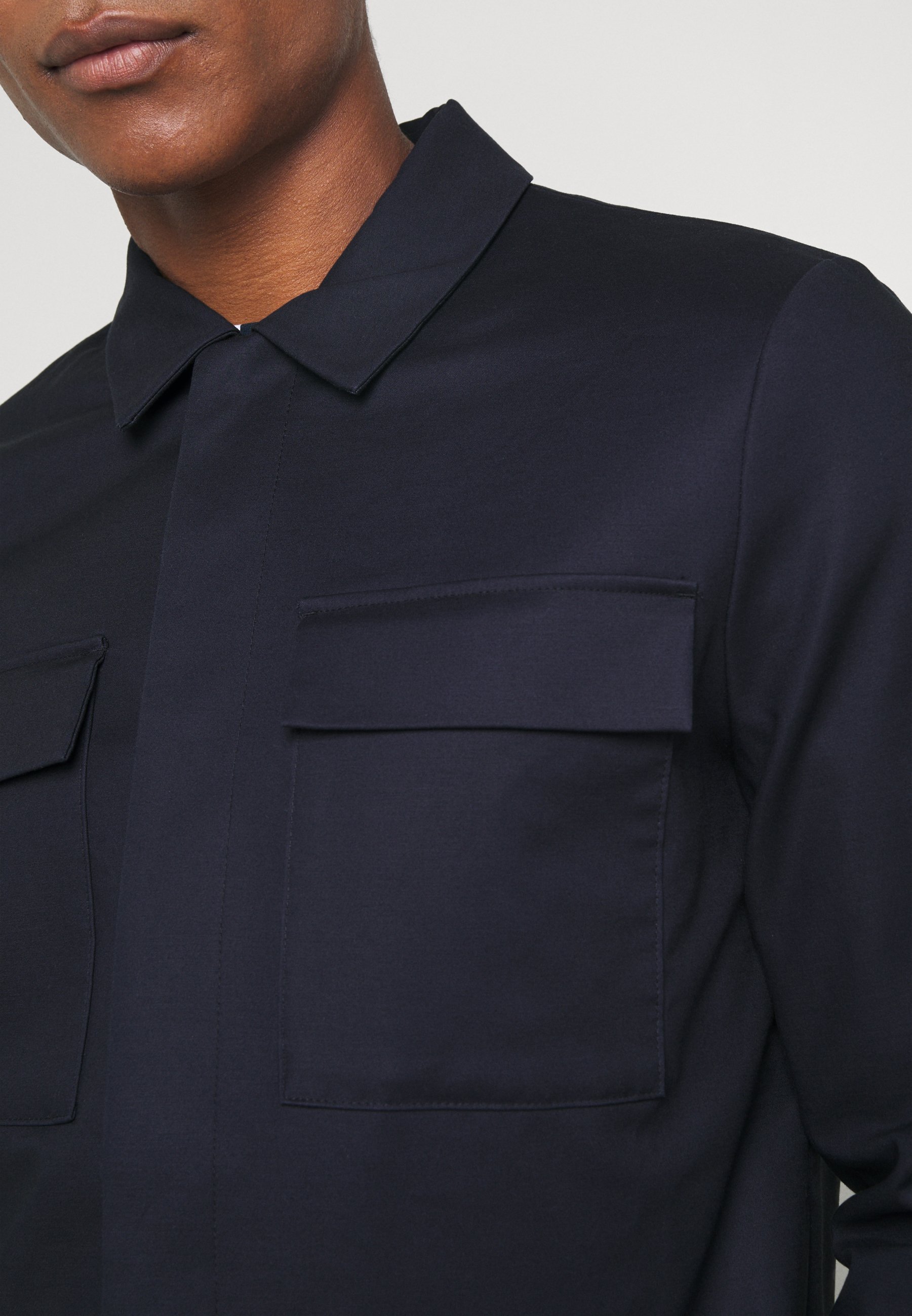 Topman SMART SHACKET Lett jakke navymørkeblå Zalando.no Topman SMART SHACKET Lett jakke navymørkeblå Zalando.no