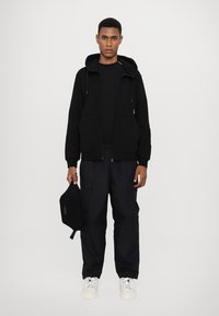 EA7 Emporio Armani Felpa con zip - black