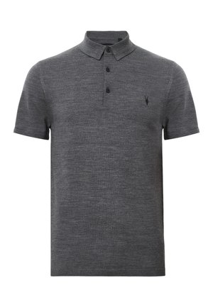 Grå kortærmet polo-shirt med tekstureret overflade, tre sorte knapper og et lille sort logo på brystet. Klassisk kravedesign.