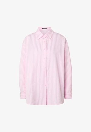 Chemise rose clair à manches longues, boutonnée, à rayures verticales, col classique et poignets boutonnés.