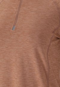 Endurance FUNKTIONS CANNA PERFORMANCE - Langærmet T-shirt - bruin