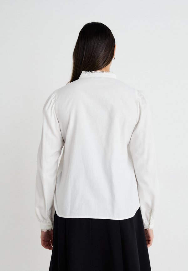 JDYAVEDA BROIDERY  - Button-down blouse - cloud dancer3