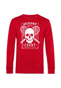 Červená mikina s dlouhým rukávem a grafikou bílé lebky obklopené zkříženými tenisovými raketami a textem "CENTRE COURT RACKET CLUB."