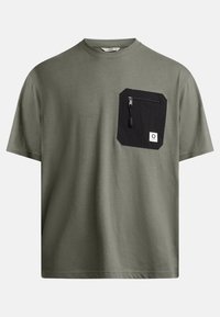 Unselected, agave green