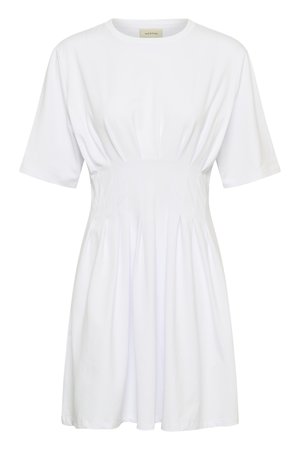 Robe blanche à manches courtes avec col rond, taille cintrée et jupe froncée, en tissu lisse.