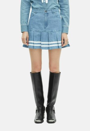 Gonna a pieghe - baby blue