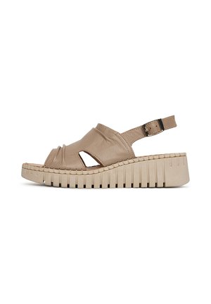 Lasocki, Sandále na platforme - dark beige