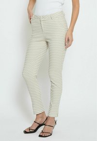 Nohavice - s light birch graphic st