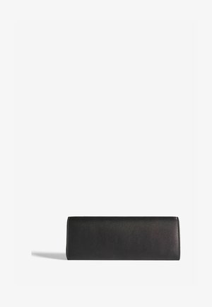 Schwarze Leder-Clutch mit rechteckiger Form, glatter Textur und dezenten Nähten entlang der Kanten. Einfaches Design, keine sichtbaren Beschläge.