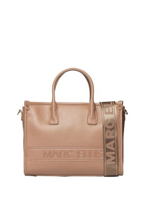 Sac à main Marc Ellis marron clair avec deux poignées et une large bandoulière affichant le nom de la marque en grandes lettres.