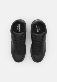 Jack & Jones JFWBOLTON - Trainers - black