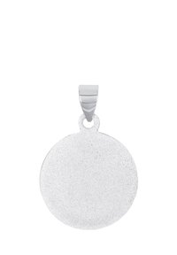 Pendente rotondo in argento con finitura texture, dotato di un semplice anello per il fissaggio. Superficie liscia e lucida con un riflesso metallico.