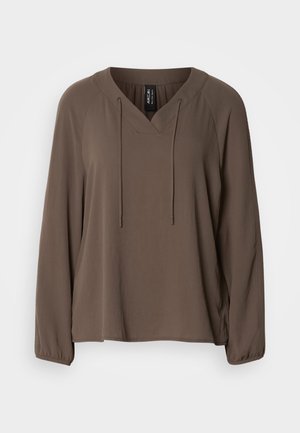 Brun langermet bluse med V-hals og justerbare snorer, med løs passform og elastiske mansjetter.