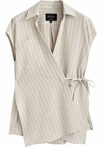 Top avvolgente color beige chiaro con righe verticali, maniche corte, colletto a punta e chiusura a cravatta in vita. Presenta una tasca frontale.