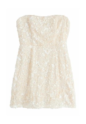 Trägerloses kurzes Kleid mit elfenbeinfarbenen Paillettenverzierungen, tailliertem Oberteil und leicht ausgestelltem Rock auf weißem Hintergrund.