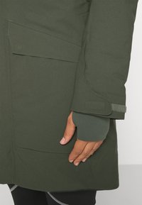 Houdini FALL IN PARKA - Parka - baremark green