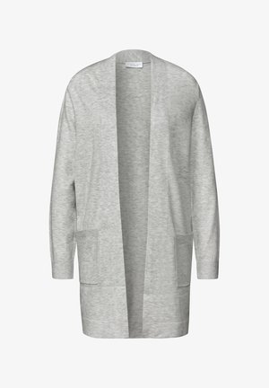Lang, åben-front cardigan i lys grå strikstof. Har to frontlommer og let løse ærmer. Blød tekstur. Ingen lukninger.