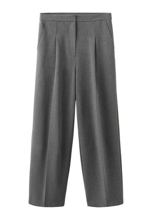 Pantalones anchos grises con pliegues delanteros, bolsillos laterales y cintura alta, fabricados con una tela de textura suave.