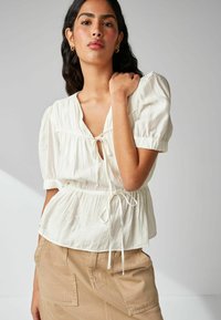 Next FRONT TEXTURED SHORT SLEEVE REGULAR FIT - Pusero - white