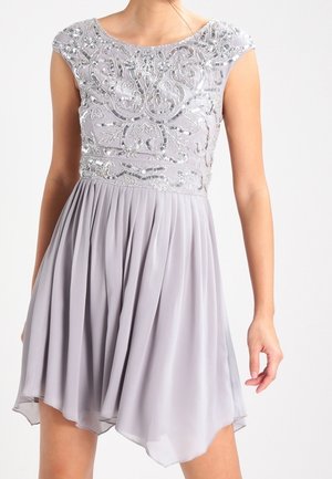 Koktejlové šaty / šaty na párty - light grey