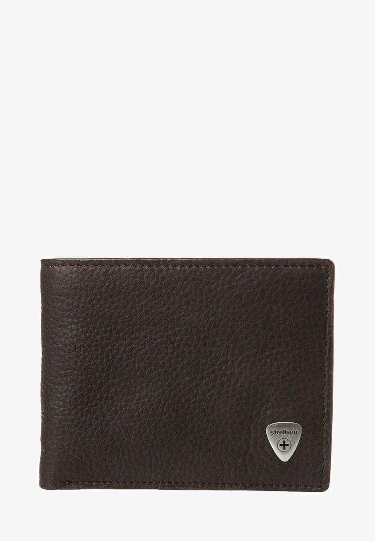 Hnědá kožená peněženka s texturovaným povrchem, s akcentem stříbrného loga v dolním pravém rohu a designem na jednofold.