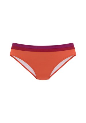Oranžni bikini hlačice z širokim kontrastnim vijoličastim pasom. Narejene so iz gladkega materiala, s klasičnim krojem in brez vidnih vzorcev.