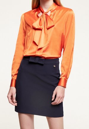 Blusa - orange