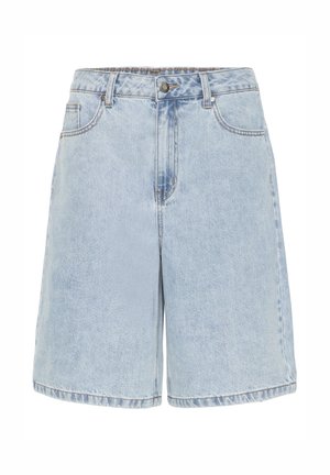 Shorts en denim bleu clair avec bouton avant, passants pour ceinture, poches latérales et poche monnaie, présentés sur un fond blanc.