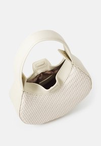Patrizia Pepe BANGLE BAG HANDCRAFT HANDBAG - Kézitáska - off white