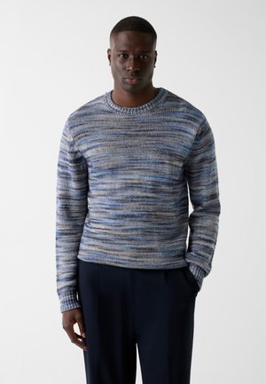 MIT SCHATTIERTEM  - Pullover - mehrfarbig grau