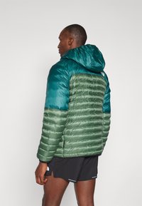 The North Face TERRA PEAK HOODIE - Vinterjakker - duck green/deep nori
