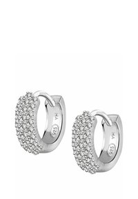 Silberne Creolen, besetzt mit mehreren kleinen runden klaren Edelsteinen, gekennzeichnet mit 925 für Sterlingsilber.