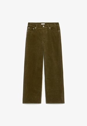 Olivgrüne Corduroy- weitgeschnittene Hosen mit strukturierter Oberfläche. Enthält fünf Taschen und silberne Metallbeschläge. Gerades Bein Design.