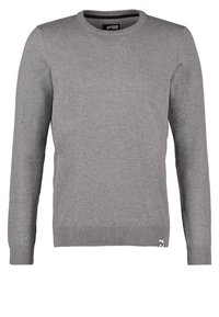 Grå stickad tröja med rund halsringning, ribbade muddar och nederkant, med ett litet logomärke i nedersta högra hörnet. Mjuk textur och klassisk design.