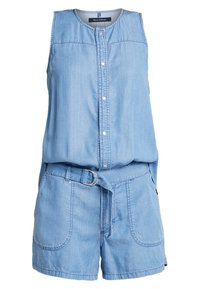 Ljusblå denimromper med ärmlös design, framknappslås och ett knytbälte vid midjan. Har två framfickor och en mjuk, texturerad finish.