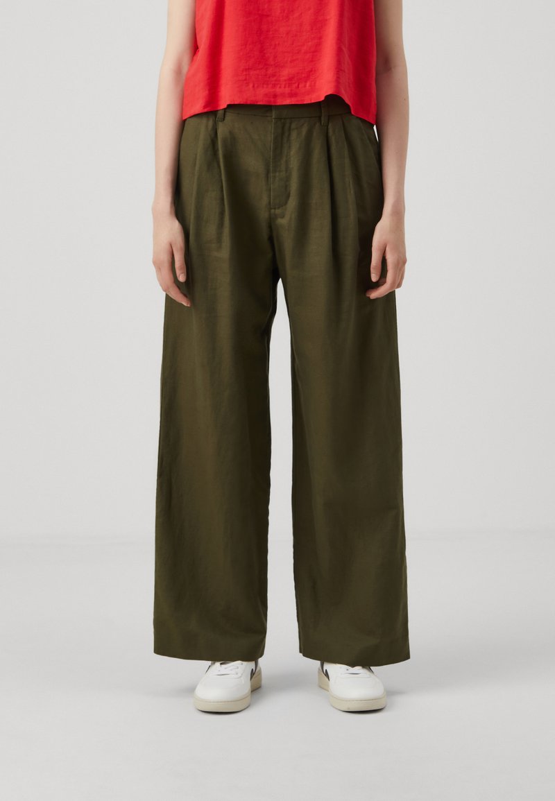 Olive Green Wide-leg Pleated Trousers 17098