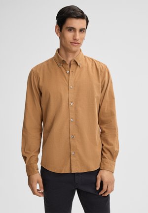 COREY - Hemd - camel