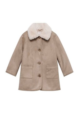 Abrigo exterior beige con un suave cuello de piel sintética, con cinco botones, dos bolsillos delanteros y un diseño relajado de longitud media.